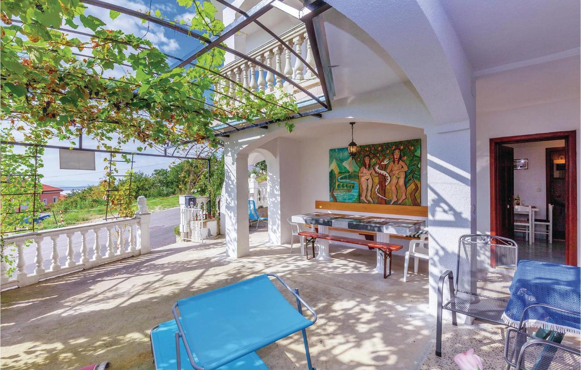 1 Bedroom Cozy Apartment In Crikvenica Eksteriør billede